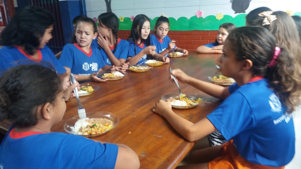 Prefeitura qualifica merendeiras das escolas municipais