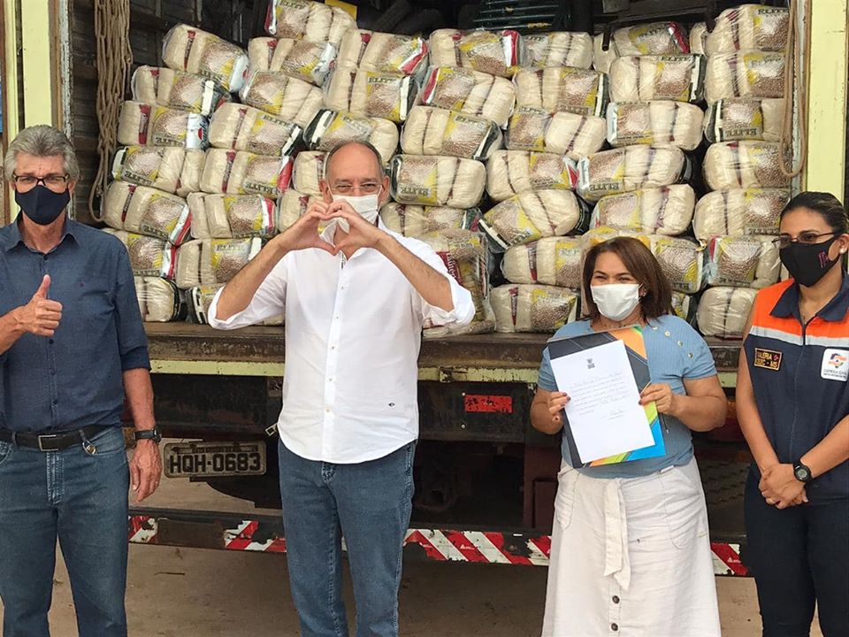 Ponta Porã recebe cestas básicas enviadas pelo governador
