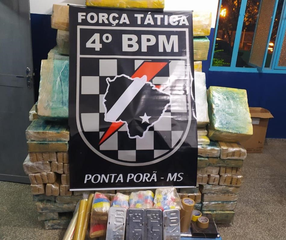 Polícia Militar apreende em Ponta Porã mais de 1.480 quilos de maconha e veículos adulterados