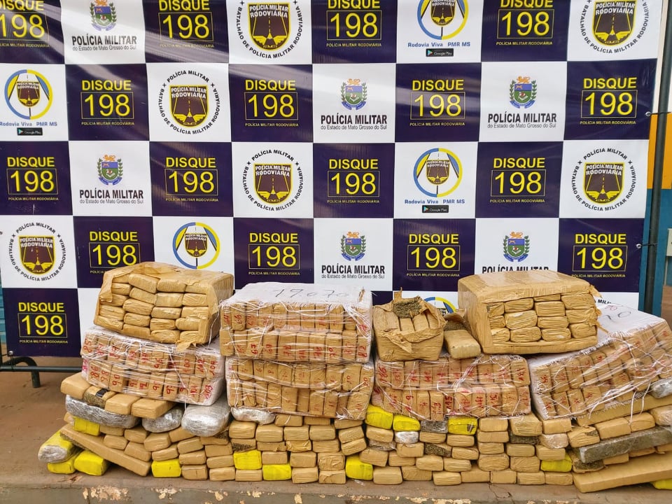 PRF apreende 238 quilos de maconha durante operação Horus