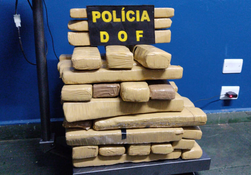 Veículo que seguia com maconha para Botucatu foi apreendido pelo DOF