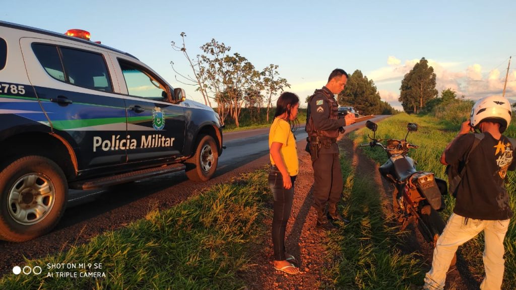 Operação policial de combate a abigeatos, em conjunto com a receita federal, tira de circulação veículos irregulares em Antônio João 3