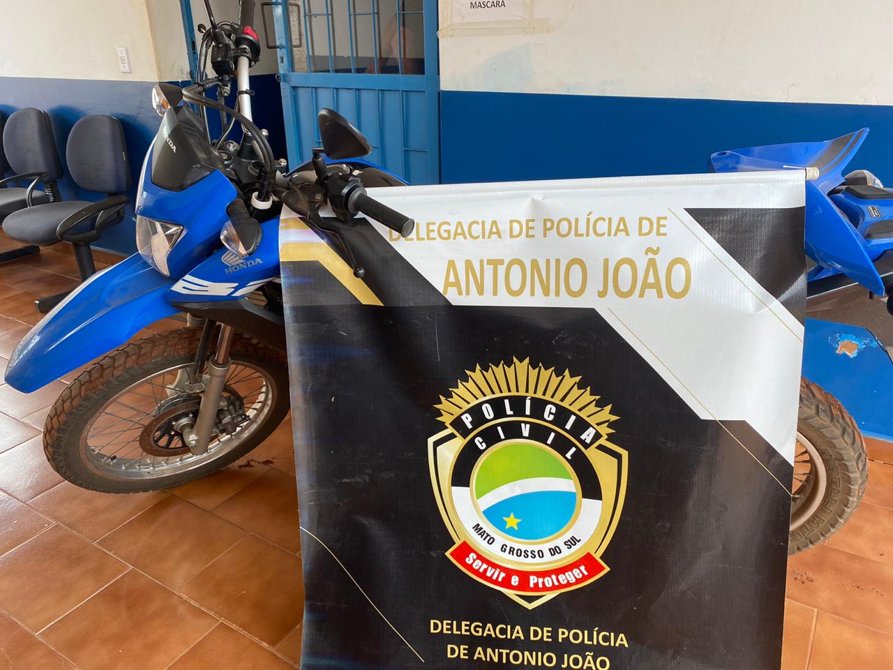 Polícia recupera moto furtada e prende autor do crime em Antônio João
