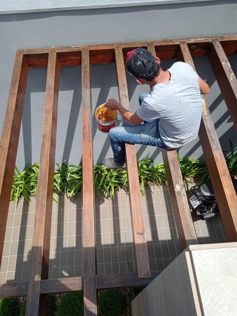 Procurando pintor profissional? LG Pinturas & Construções 10