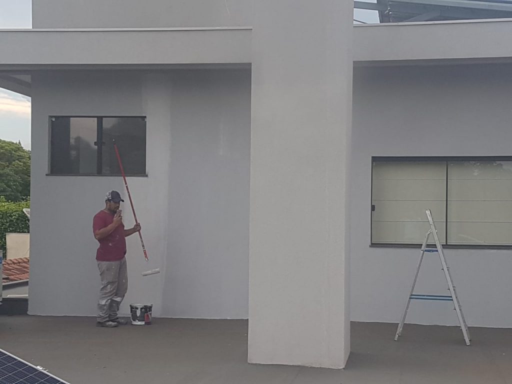 Procurando pintor profissional? LG Pinturas & Construções 1