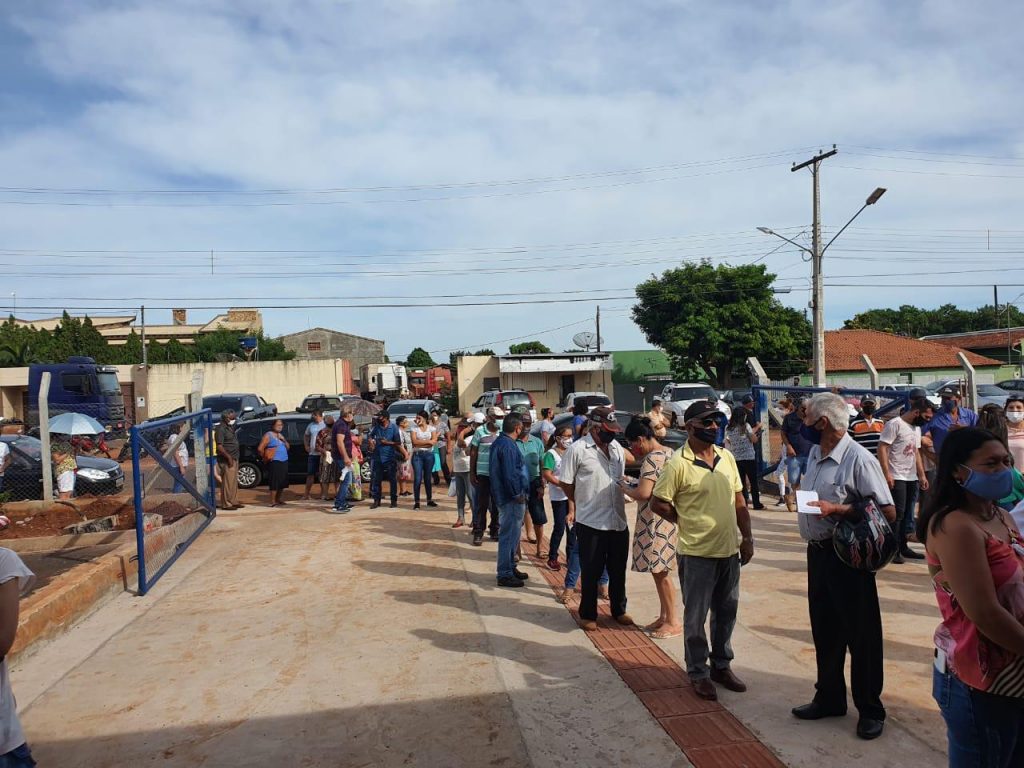 Mais de 3 mil pessoas são vacinadas no final de semana em Ponta Porã