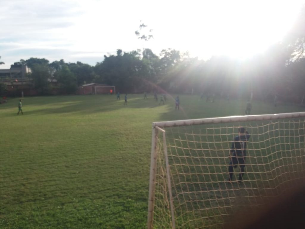 Quadra de Vôlei e campo de futebol são interditados em Pedro Juan Caballero