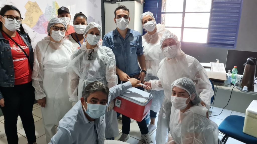 Ex-prefeito Flávio Kayatt é vacinado contra a Covid-19 em Ponta Porã 5