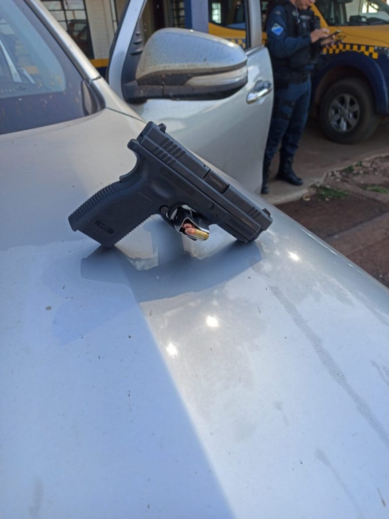Assaltante é preso tentando trazer caminhonete roubada para o Paraguai 1