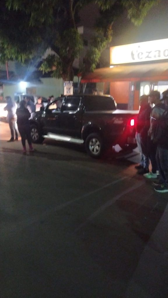 Dupla de assaltantes tenta roubar policial e leva saraivada de tiros em Ponta Porã