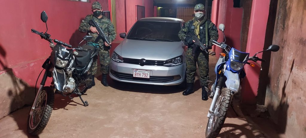 Mulher é presa em residência com porções de maconha, crack e haxixe na fronteira 1