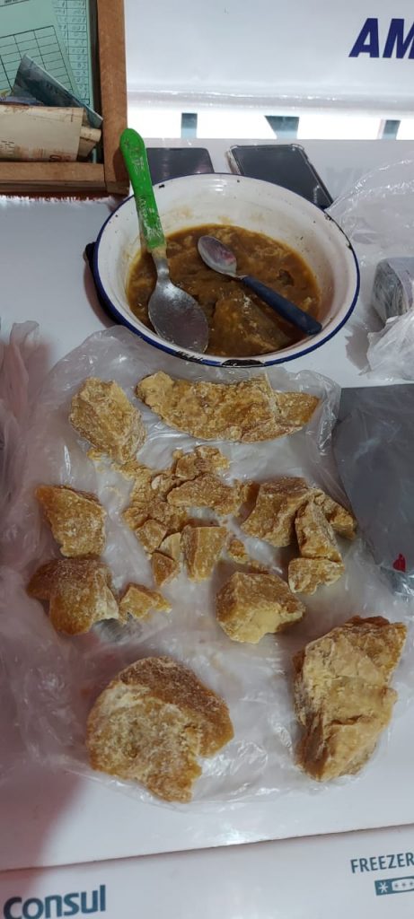 Mulher é presa em residência com porções de maconha, crack e haxixe na fronteira 4