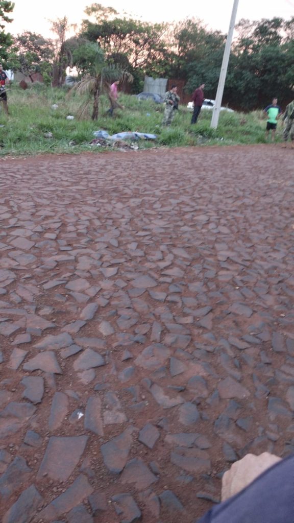 Mais um: Cadáver é descoberto com pequena carta assinada pelos Justiceiros da fronteira
