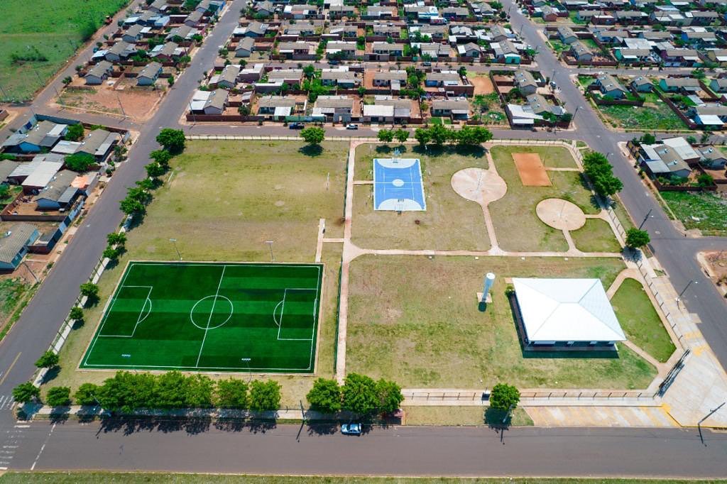 Foi inaugurado o Centro de Esportes e Lazer Dirceu Alves em Ponta Porã
