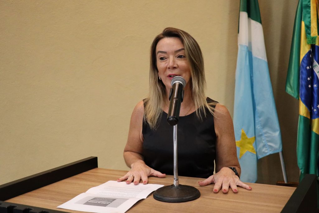 Vereadores garantem participação na campanha mundial para frear violência contra a mulher