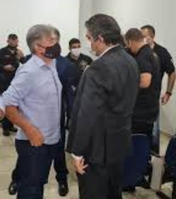 Prefeito Hélio Peluffo Filho autoriza a Secretaria Municipal de Segurança Pública a adquirir 25 pistolas Taurus PT .40 Prefeito Hélio Peluffo Filho autoriza a Secretaria Municipal de Segurança Pública a adquirir 25 pistolas Taurus PT .40