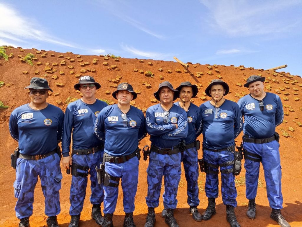 Agentes da Guarda Municipal participaram do XII curso de armamento, vigilância e escolta - 1ª turma de Dourados-MS