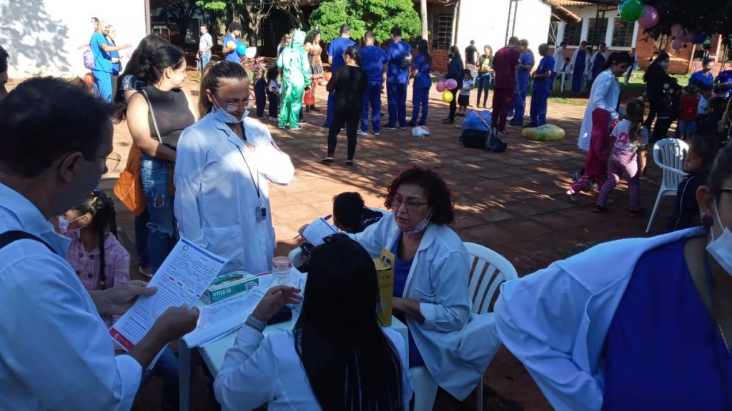 Comunidade do Chiriguelo recebe Projeto de Extensão da Universidad Central do Paraguai (UCP)