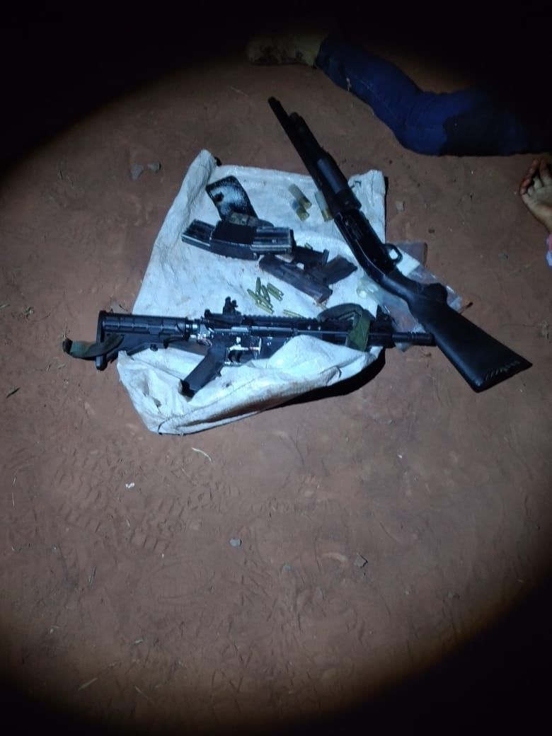 Confronto entre policiais Paraguaios e traficantes de drogas termina com mortos no Paraguai