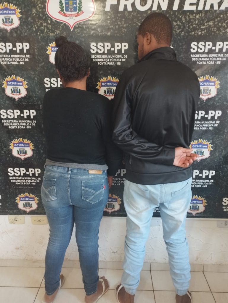 "Casal da correria" é preso com 25 quilos de maconha em Ponta Porã