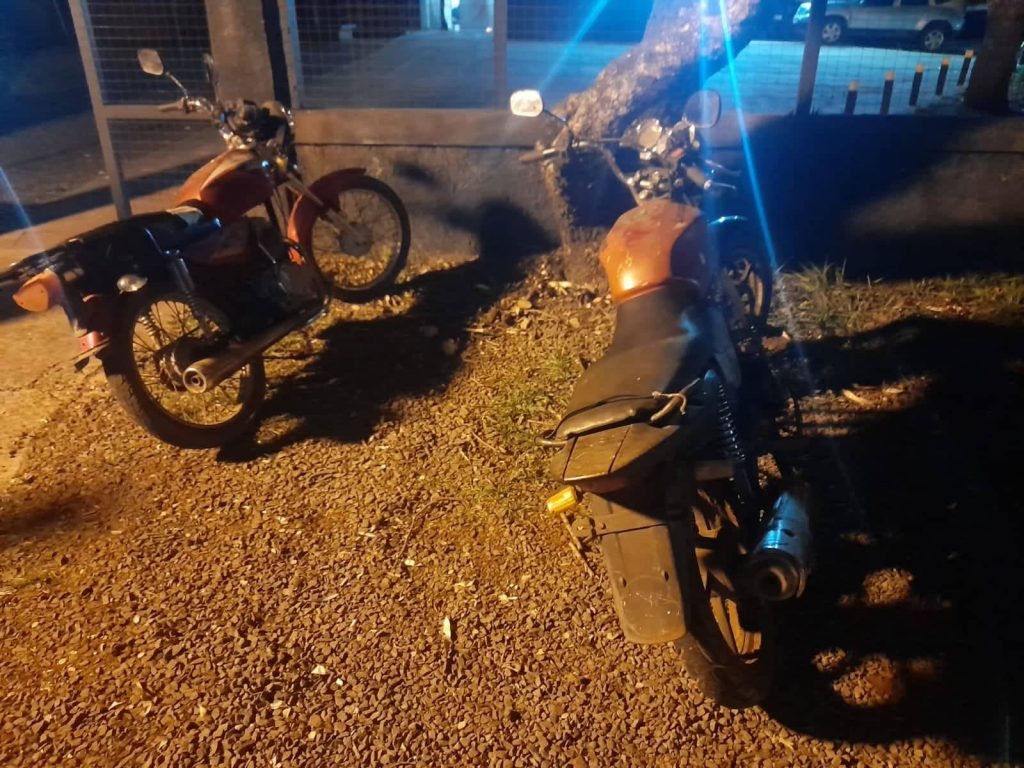 Ação conjunta PM /Polícia Nacional do Paraguai recuperam motos furtadas