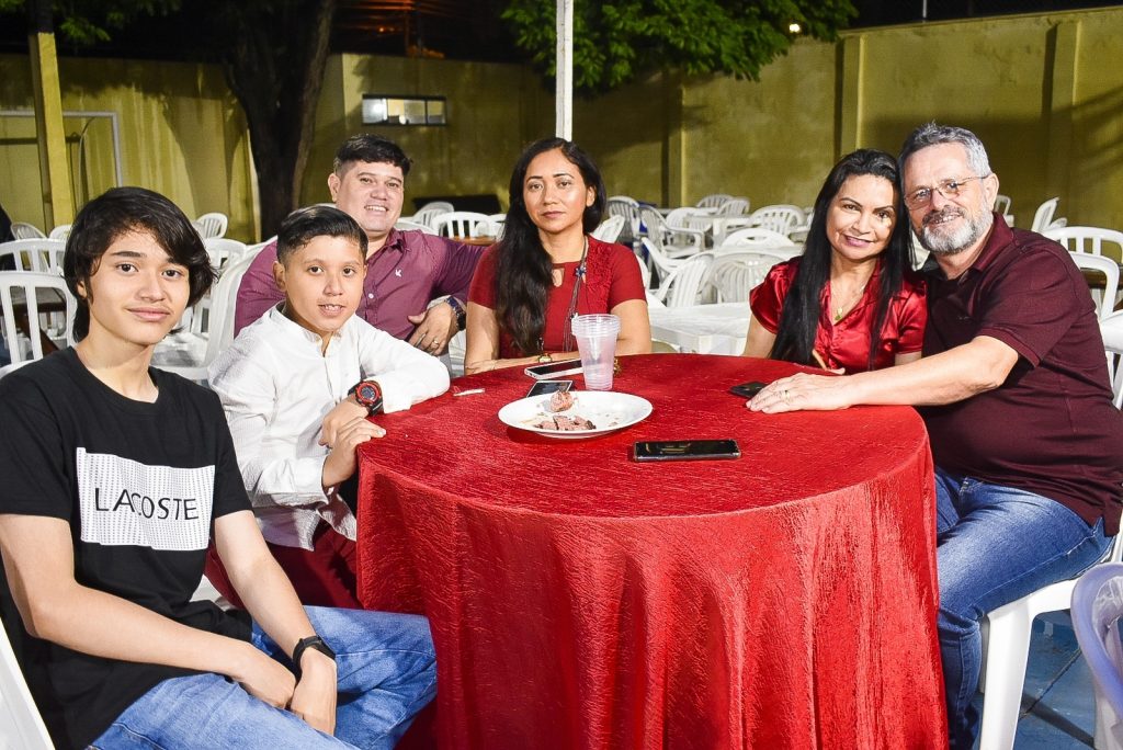 Família UCP se reúne mais uma vez para comemorar o Natal 2