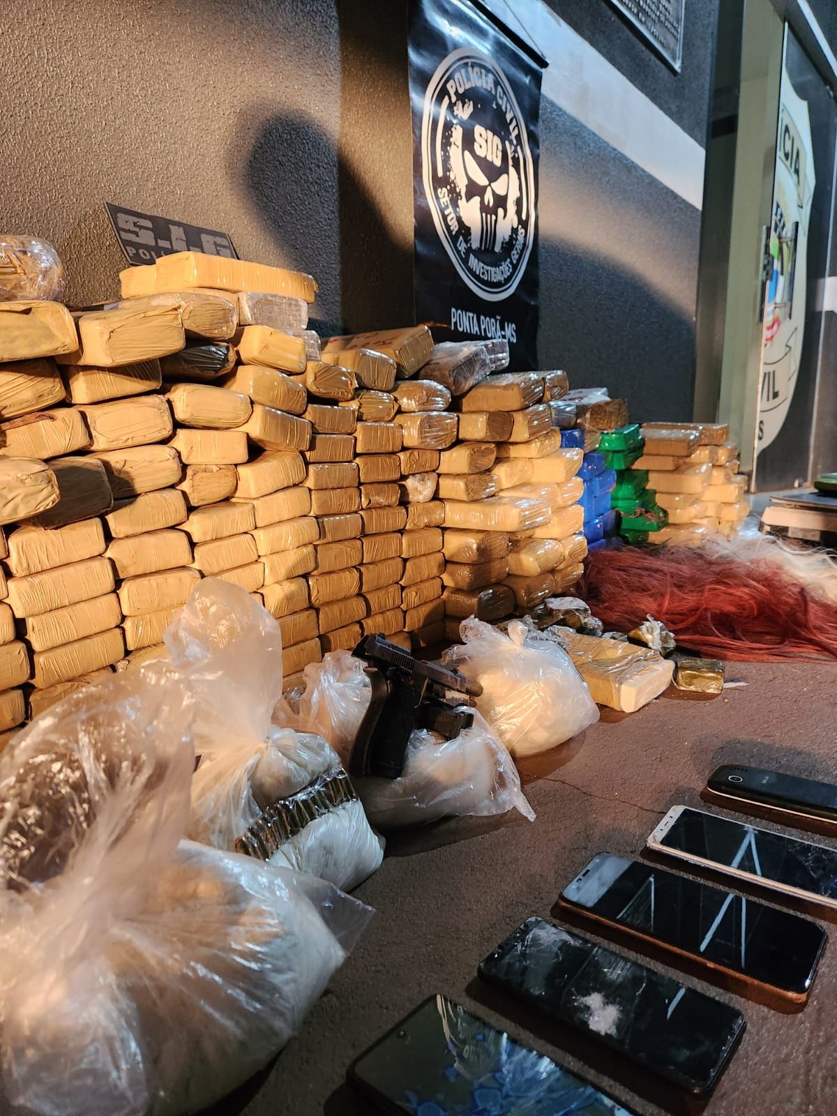 Polícia Civil prende foragido da justiça com grande quantidade de drogas em Ponta Porã