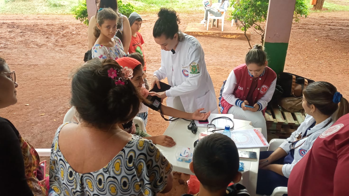 Mais de 150 pessoas atendidas pelo Projeto Ucp em Ação na Escola Básica 1302 Braulio Mendoza Areco 1