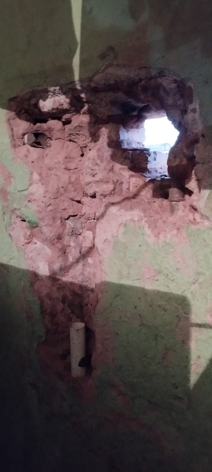 URGENTE! Presos tentam fugir de presídio em PJC 2