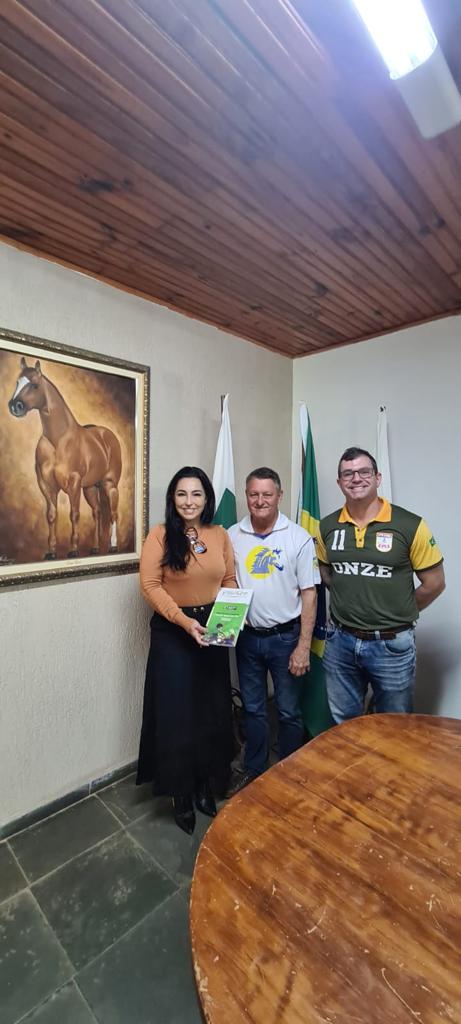 Centro de Equoterapia Princesinha dos Ervais celebra parceria com a ANDE-BRASIL 2