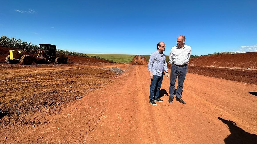 Secretário de Estado de Infraestrutura e Logística vistoria obras estratégicas em Ponta Porã