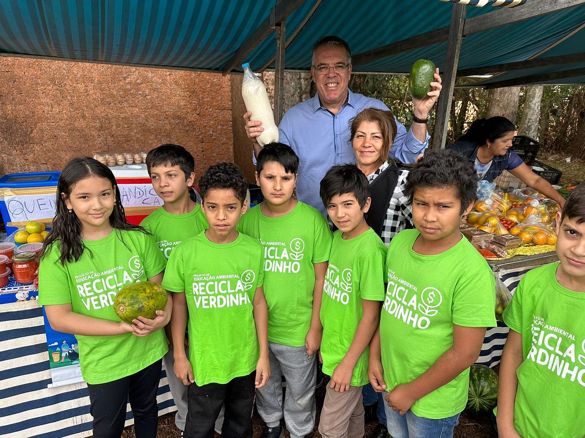 Projeto Recicla Verdinho é lançado na Escola João Carlos Pinheiro Marques, impulsionando educação ambiental e geração de renda local 1