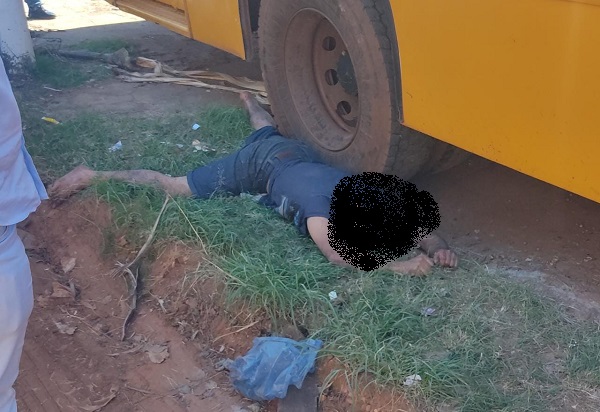 Briga Violenta no Terminal Rodoviário de Ponta Porã Deixa Dois Feridos e Suspeito em Fuga
