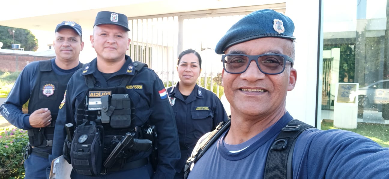 Comandante e Coordenador de Operações da GCMFron participam de Reunião na Câmara do Comércio de Pedro Juan Caballero