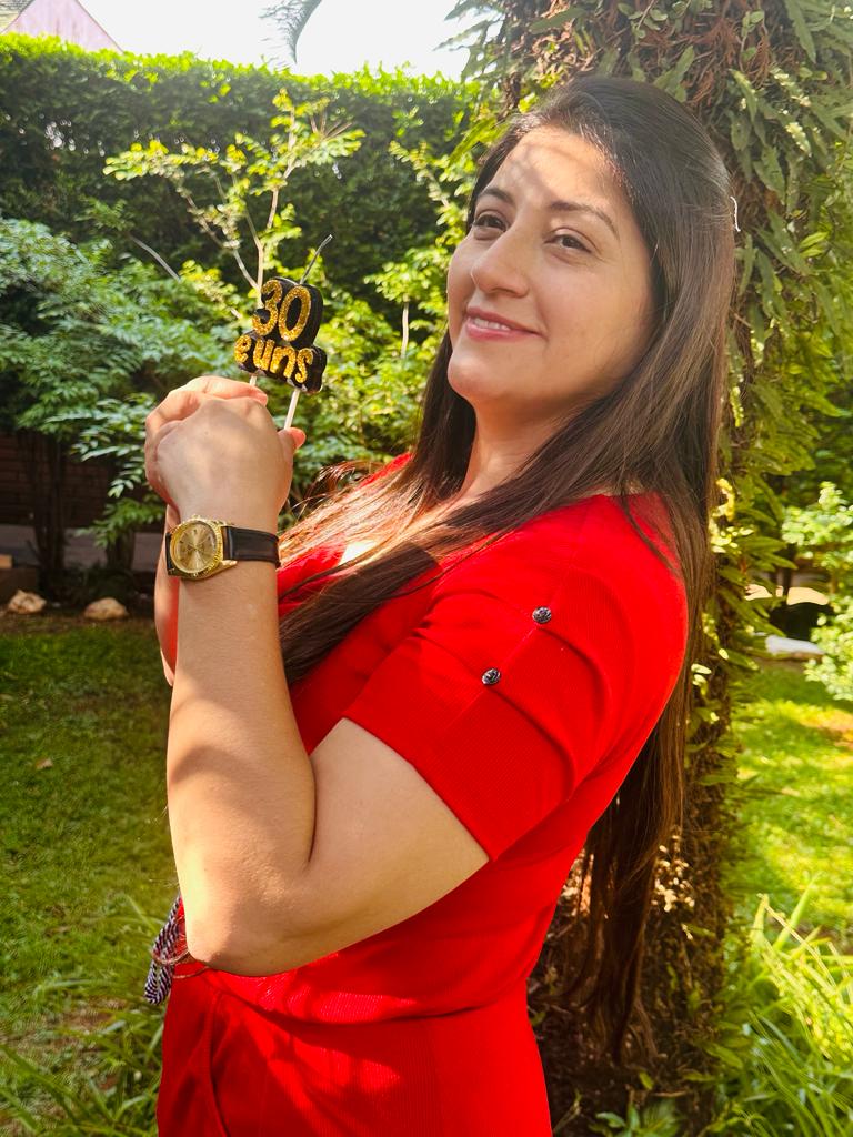 Comerciante Vanilza Ajala de Oliveira comemora mais um ano de vida e sucesso na fronteira 1