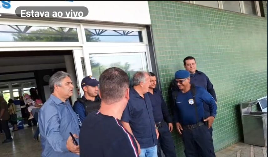 GCMFron atua na recepção e segurança do ex-jogador Zico no Aeroporto Internacional de Ponta Porã-MS 3