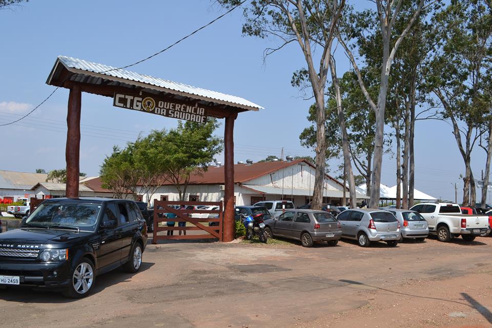 Tudo pronto para o Porco no Rolete do CTG Querência da Saudade