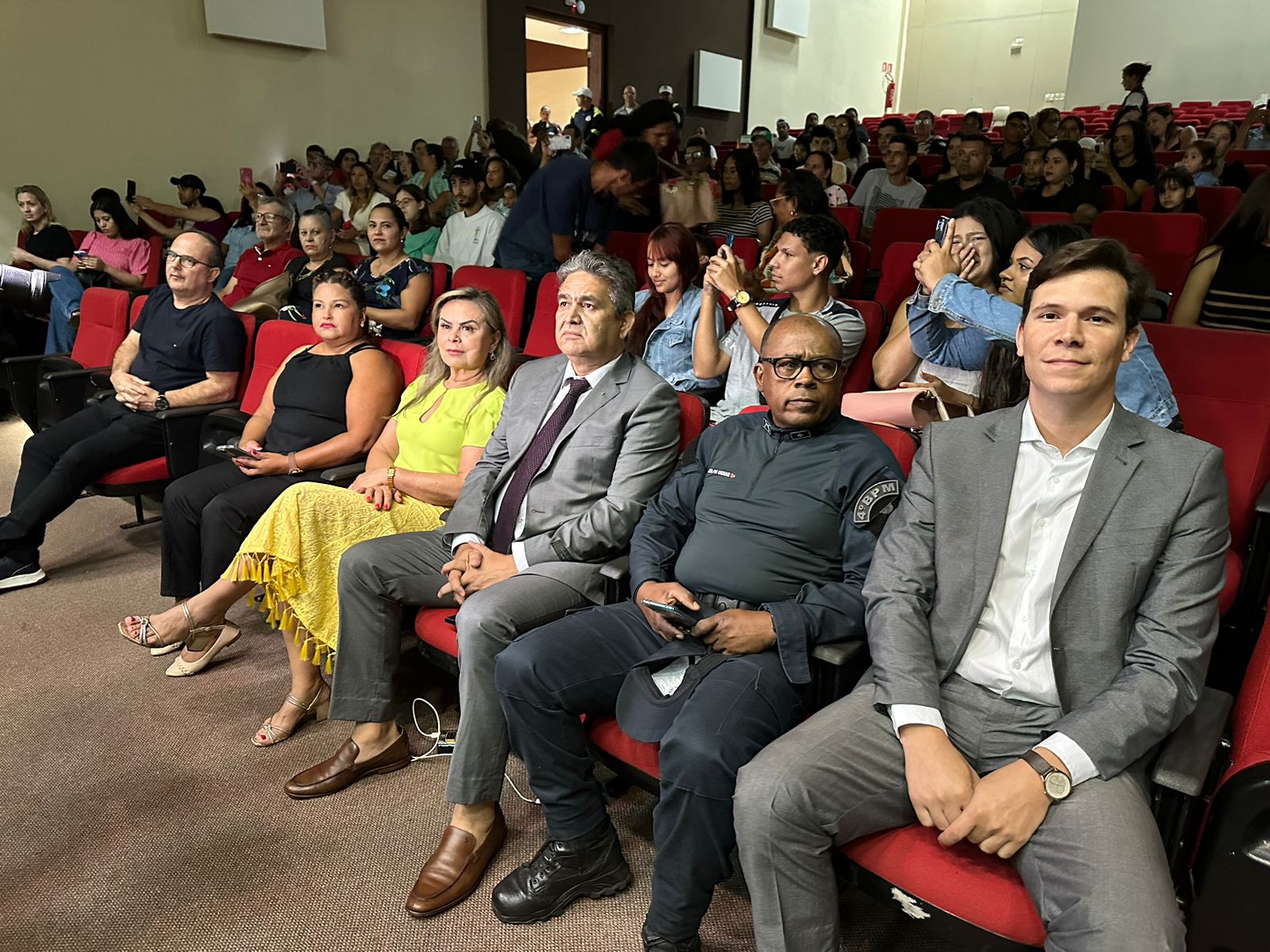 Escola de Trânsito forma novos agentes mirinsCerimônia foi realizada no Centro de Convenções de Ponta Porã