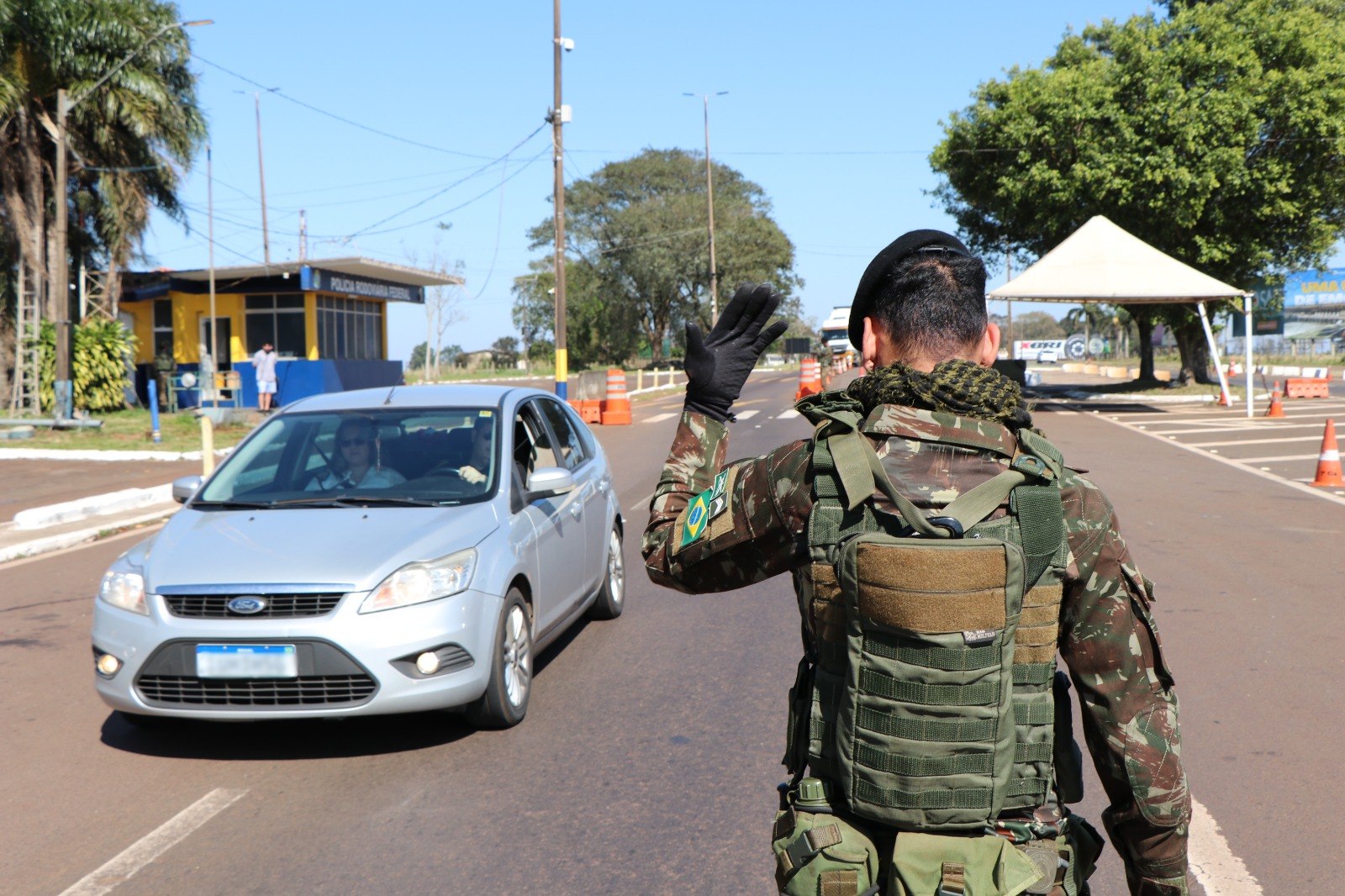 Exército e órgãos governamentais apreendem R$ 118 milhões em drogas e contrabando