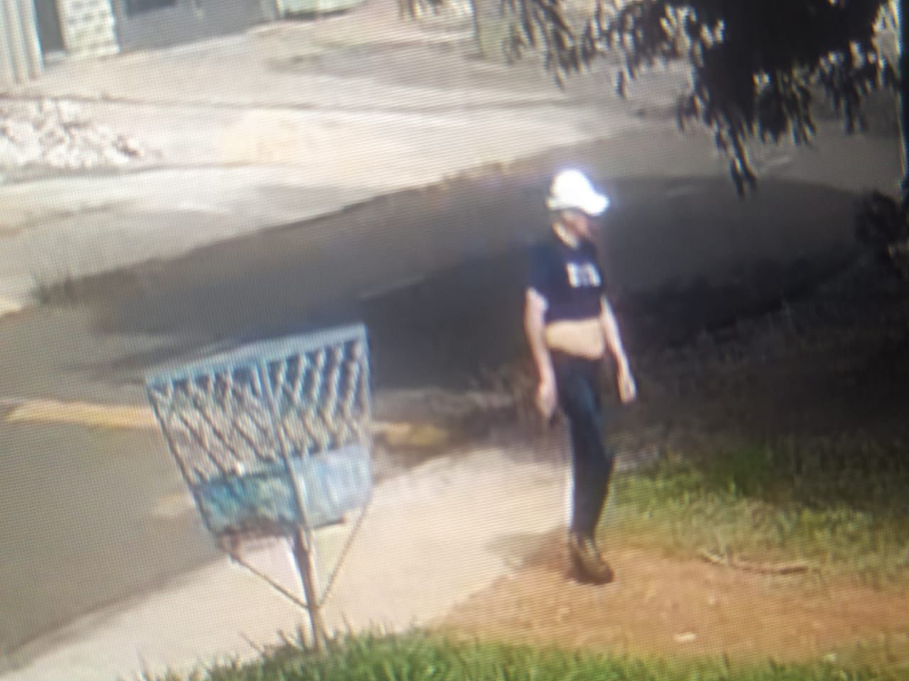 Jardineiro procura polícia para esclarecer sua participação em frete de objetos roubados