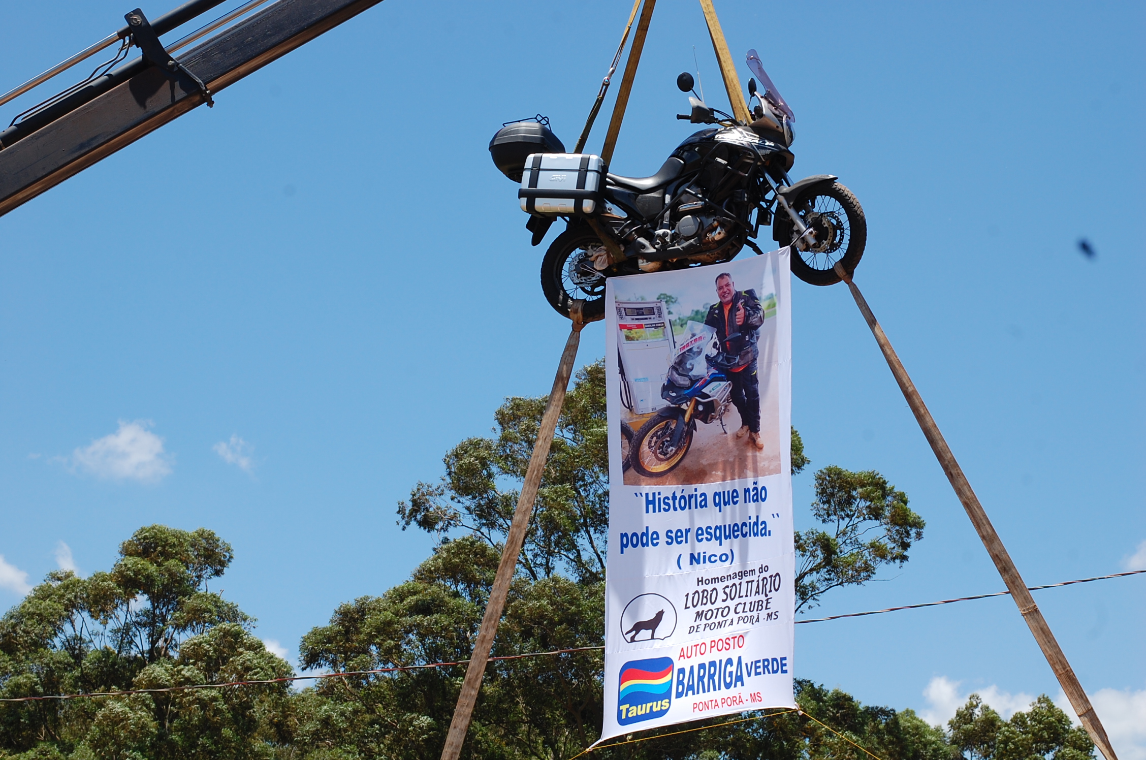 Lobo Solitário comemorou aniversário com encontro de motociclistas