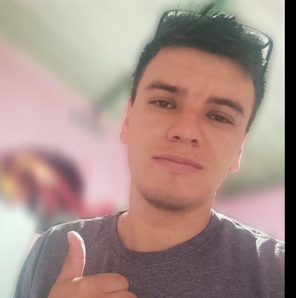 Jovem Morre a Caminho do Hospital Após Grave Acidente entre Caminhão e Ônibus em Ponta Porã