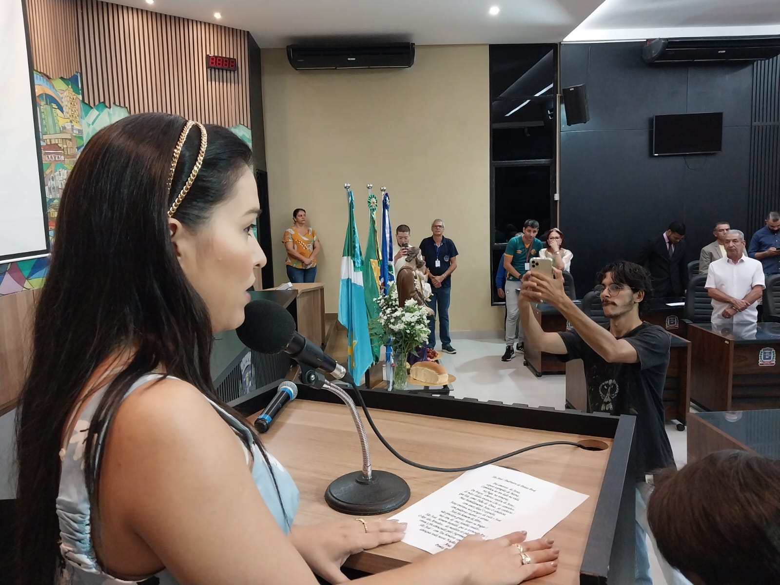 Imagem do padroeiro São José é recebida no plenário da Câmara de P.Porã