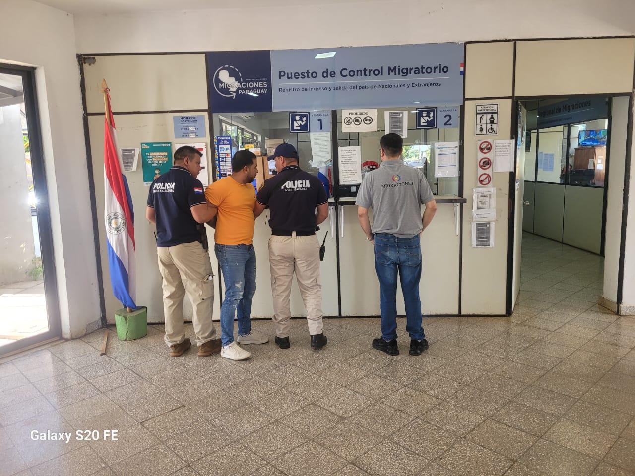 Mulher que seguia para Minas Gerais com cinco armas de fogo é presa pelo DOF em Ponta Porã