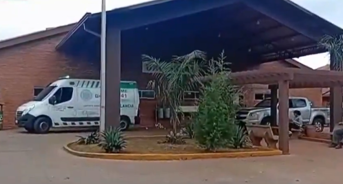 Patrulhamento do Grupo Lince em Pedro Juan Caballero Agentes do Grupo Lince durante patrulhamento noturno em Pedro Juan Caballero, região de fronteira com o Brasil
