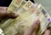 Imagem de dinheiro em reais que ilustra a notícia sobre o Desenrola 3.0. Foto: Marcello Casal Jr. / Agência Brasil.
