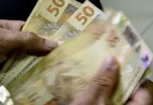 Imagem de dinheiro em reais que ilustra a notícia sobre o Desenrola 3.0. Foto: Marcello Casal Jr. / Agência Brasil.