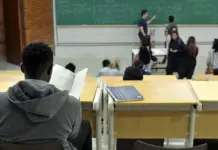 Sala de aula em imagem de capa da notícia sobre o Questionário do Ingressante do Enade 2026.